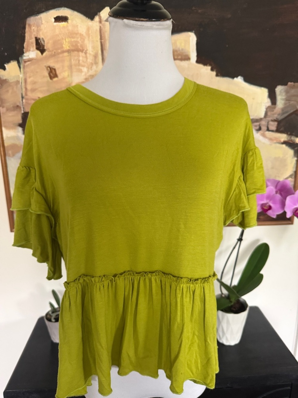 NWT Originality Women’s Ruffle Sleeve Peplum Top in Lime Green